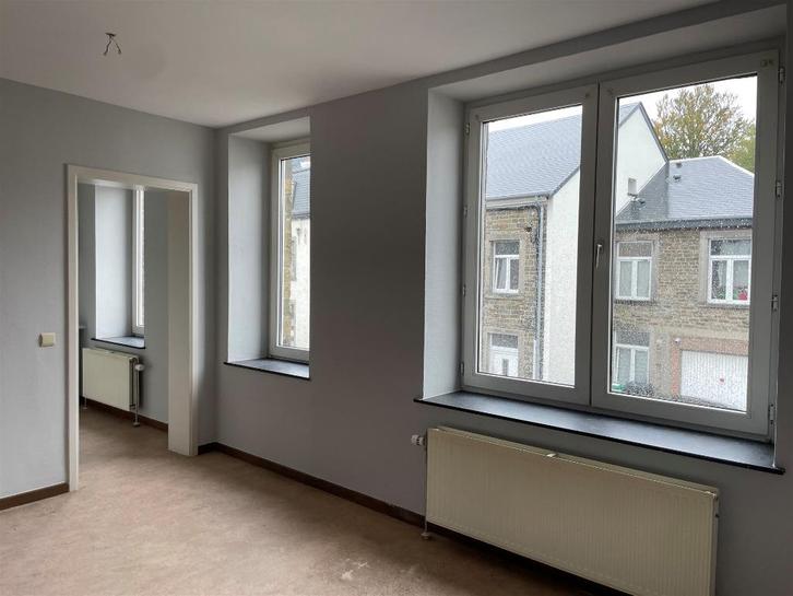 BERTRIX agréable appartement, Immo, Appartementen en Studio's te huur, Provincie Luxemburg, 50 m² of meer