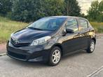 Toyota Yaris 1.4 D4D 90pk Airco Velgen Euro 5 1ste eig 5d, Auto's, Voorwielaandrijving, Stof, Zwart, 4 cilinders