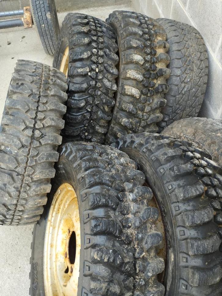 5 pneus blackstar mudmax et  jantes 16 pouces Suzuki samurai, Auto diversen, Autosport-onderdelen, Gebruikt, Ophalen