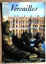 Versailles - 1 XL (31,50x45cm) foto-posterbook - 1985, Gelezen, Architectuur algemeen, Ophalen of Verzenden, Claude Tchou (1923-2010)