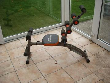 Fitness toestel (Wonder Core)  Sit-ups disponible aux enchères