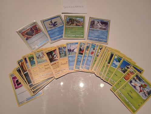 Shining Fates (72) - Pokémon, Hobby en Vrije tijd, Verzamelkaartspellen | Pokémon, Nieuw, Meerdere kaarten, Foil, Ophalen of Verzenden