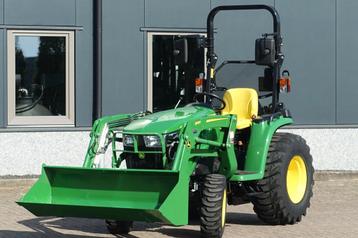 John Deere 3038E 4wd HST / 0002 Draaiuren / Voorlader beschikbaar voor biedingen
