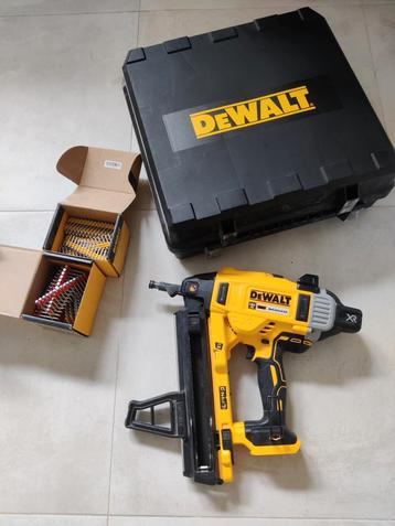 Dewalt dcn890n betontacker, Ophalen, Zo goed als nieuw