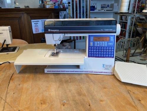 Husqvarna 500 computernaaimachine, Hobby en Vrije tijd, Naaimachines en Toebehoren, Zo goed als nieuw, Naaimachine, Husqvarna