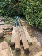 Palen en draad voor tuinafscheiding, Ophalen, Gebruikt, Palen
