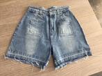 Mayoral short maat 18, Kinderen en Baby's, Kinderkleding | Maat 176, Ophalen of Verzenden, Zo goed als nieuw