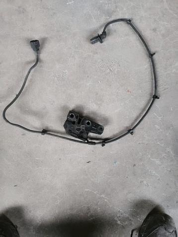 Motorkap slot beschikbaar voor biedingen