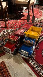 2 vette trucks rood en blauwe, Hobby en Vrije tijd, Gebruikt, 1:32 tot 1:50, Truck, Ophalen