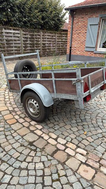 Aanhangwagen beschikbaar voor biedingen