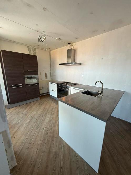 Prachtige Hoekkeuken + Wandkast + Apparatuur + GEDEMONTEERD, Huis en Inrichting, Keuken | Complete keukens, Hoekkeuken, Overige kleuren