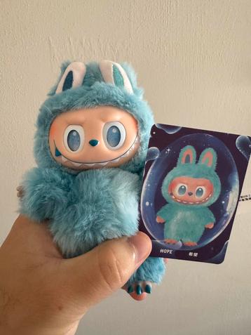 Labubu HOPE beschikbaar voor biedingen