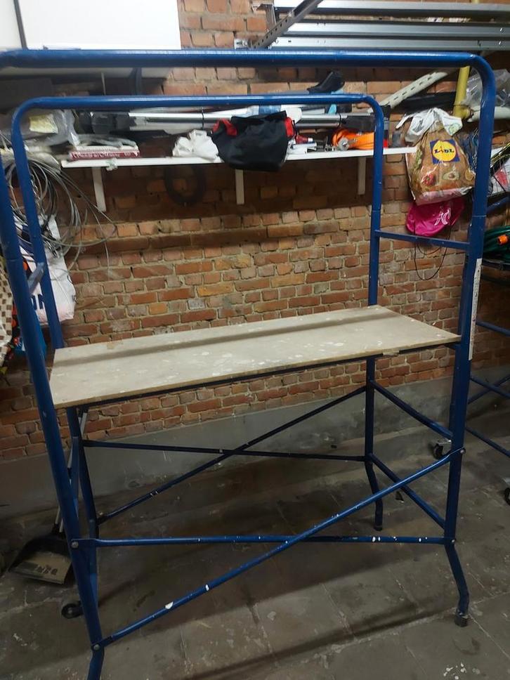 Rolsteiger op wielen werk hoogten  hoogste 142xB.60xH.135 CM, Doe-het-zelf en Bouw, Steigers, Ophalen