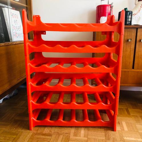 Étagère range bouteille vintage SOMM, Huis en Inrichting, Woonaccessoires | Wijnrekken, Gebruikt, Ophalen