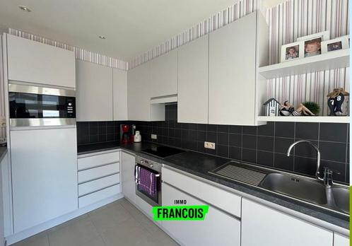 Appartement te huur in Oostende, 2 slpks, Immo, Huizen te huur, Appartement, D