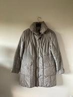 Beige lange wintervest met rits en knopen, Louigi, maat 42, Kleding | Dames, Jassen | Winter, Beige, Maat 42/44 (L), Ophalen of Verzenden