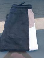 Trainingsbroek maat 146, Kinderen en Baby's, Kinderkleding | Maat 146, Ophalen, Gebruikt