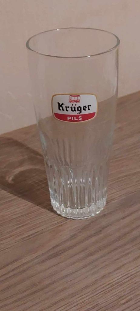 bierglas / Krüger Pils, Verzamelen, Glas en Drinkglazen, Zo goed als nieuw, Bierglas, Ophalen of Verzenden