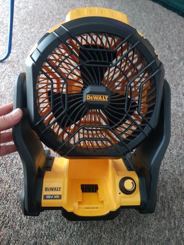 DEWALT VENTILATOR Zonder batterij en lader  beschikbaar voor biedingen