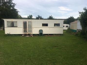 Caravane camping de Nassogne, 8 mètres et plus, Réchaud à gaz, Particulier, Plus de 6