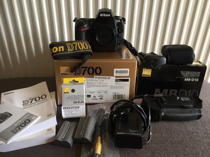 Nikon D700 + toebehoren, TV, Hi-fi & Vidéo, Appareils photo numériques, Comme neuf, Nikon, Enlèvement