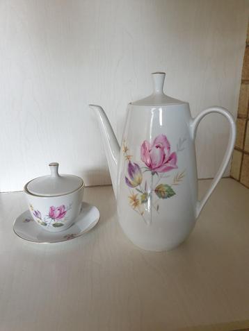 Vintage Koffiekan met suikerpot Colditz beschikbaar voor biedingen