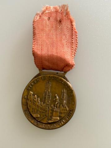 Vintage Medaille Heilig Bloed Brugge 1150 -1950