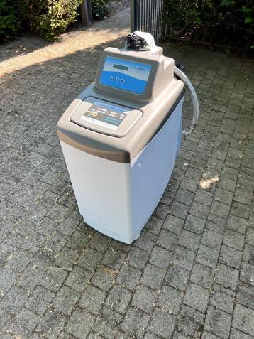 Waterontharder, Elektronische apparatuur, Waterontharders, Ophalen, Zo goed als nieuw, Waterontharder met zout
