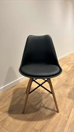 Zwarte design stoelen, eco leder & hout, Zo goed als nieuw, Ophalen