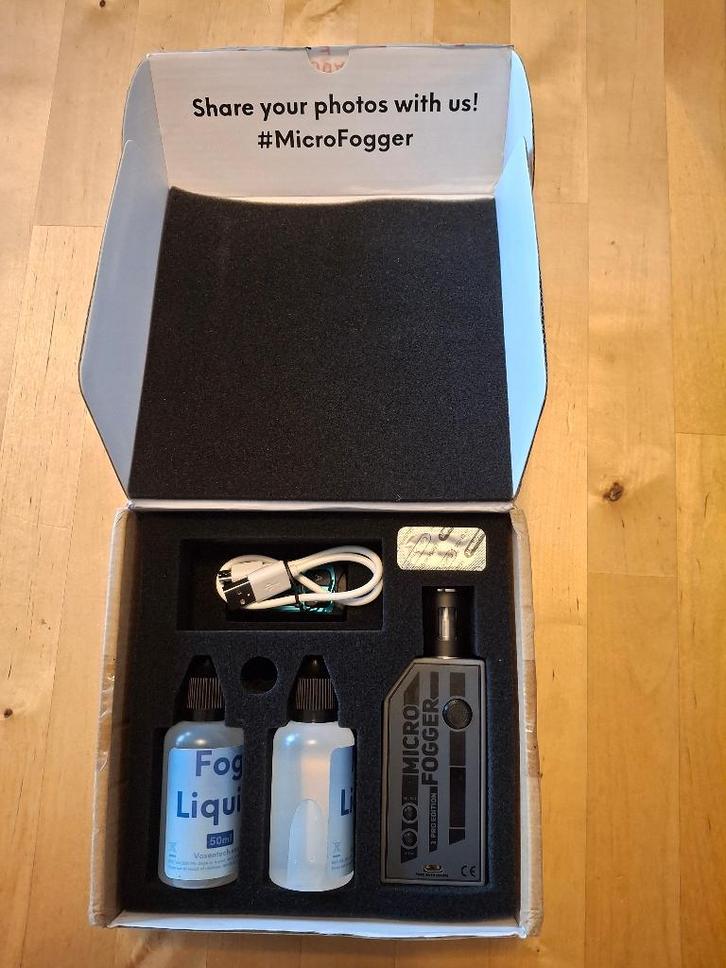 Microfogger 2 mini rookmachine met afstandsbediening, TV, Hi-fi & Vidéo, Photo | Studio photo & Accessoires, Neuf, Autres types