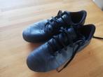 Adidas voetbal schonen - NEMEZIZ - 35 voor kinderen - zwaart, Ophalen, Maat XS of kleiner, Schoenen, Zo goed als nieuw