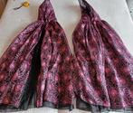 1 of 2 capes halloween, Kinderen en Baby's, Kinderkleding | Maat 116, Overige typen, Meisje, Ophalen of Verzenden, Zo goed als nieuw