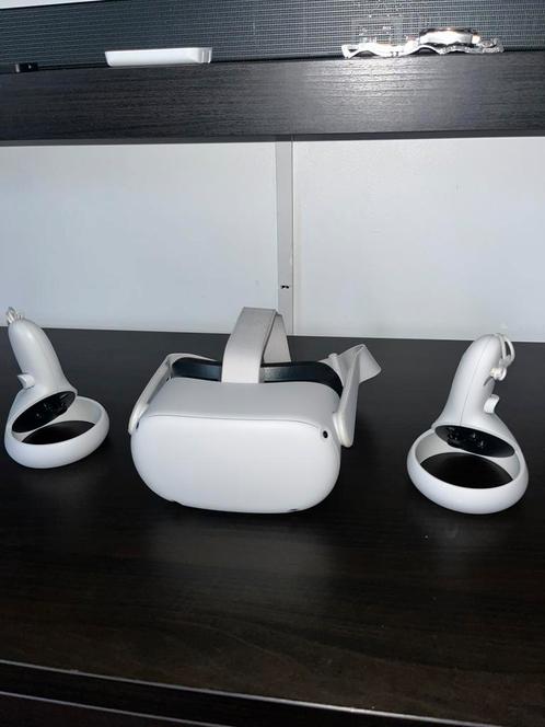 VR Bril Meta Quest 2 - Inclusief Doos, Games en Spelcomputers, Virtual Reality, Zo goed als nieuw, Overige platformen, VR-bril