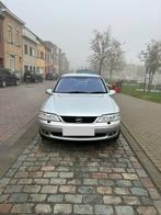 OPEL Vectra Benzine Automaat 12.000km, Auto's, Automaat, Vectra, Berline, Particulier