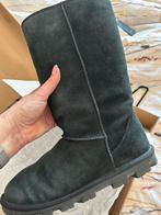 Uggs, Vêtements | Femmes, Chaussures, Bottes de neige, Porté, Envoi, Noir