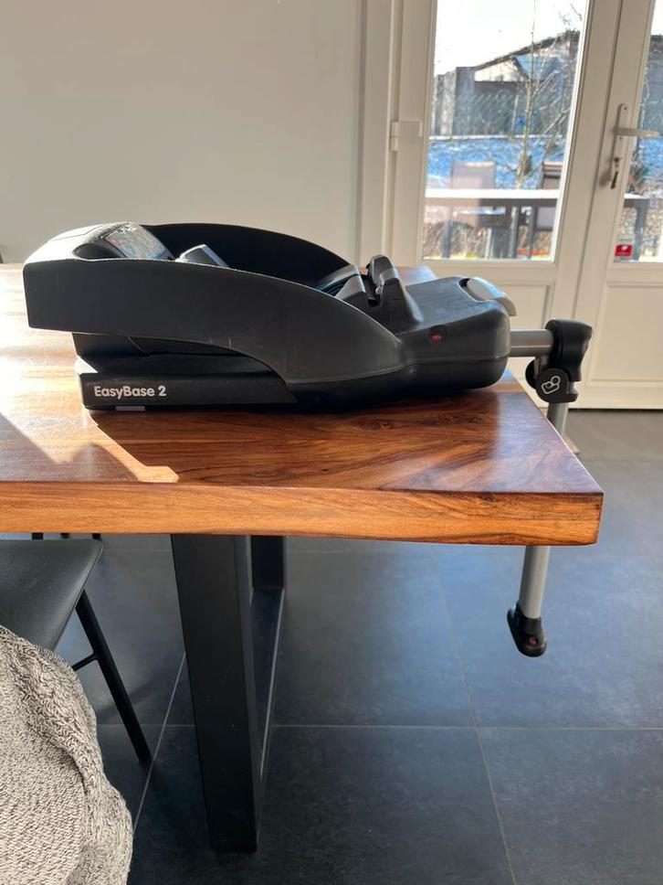 Maxi cosi met base (voor auto’s zonder isofix, met gordel), Enfants & Bébés, Sièges auto, Utilisé, Isofix, Enlèvement