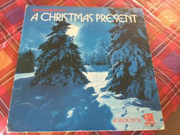 Kerst LP metb22 kerstliedjes. beschikbaar voor biedingen