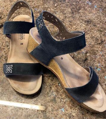 Mephisto Sandalen  beschikbaar voor biedingen
