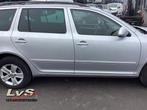Portière 4portes avant droite d'un Skoda Octavia (LA7W), Autos : Pièces & Accessoires, -, 3 mois de garantie, Utilisé, Skoda