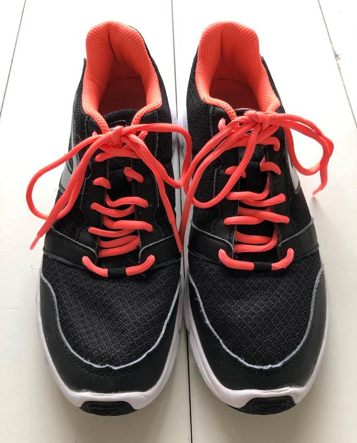 Espadrilles Decathlon 40, Sports & Fitness, Course, Jogging & Athlétisme, Utilisé, Chaussures de course à pied, Autres marques