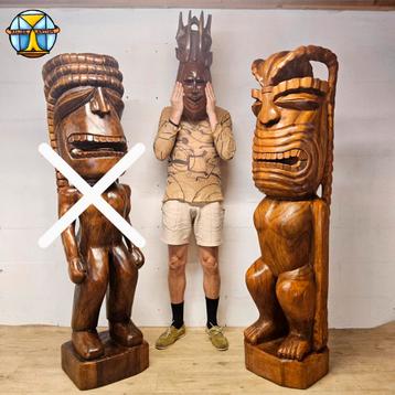 Levensgrote solide houten Tiki beeld Ku 179cm Hawaiiaans god beschikbaar voor biedingen