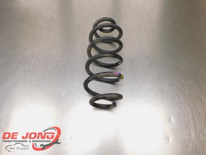 Schroefveer achter van een Renault Twingo, Auto-onderdelen, Ophanging en Onderstel, Renault, Gebruikt, 3 maanden garantie, Ophalen of Verzenden