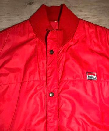 Vintage bodywarmer Marlboro Leisure Wear beschikbaar voor biedingen