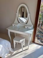 Make-uptafel Hemnes met krukje, Huis en Inrichting, Ophalen, 50 tot 100 cm, Zo goed als nieuw, 150 tot 200 cm