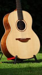 Lowden F-34, épicéa sitka et koa - état neuf, Enlèvement, Neuf, Guitare Western ou Guitare Folk, Avec valise