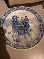 2 wandborden Delfts blauw. Diameter 39., Antiek en Kunst, Antiek | Wandborden en Tegels, Ophalen
