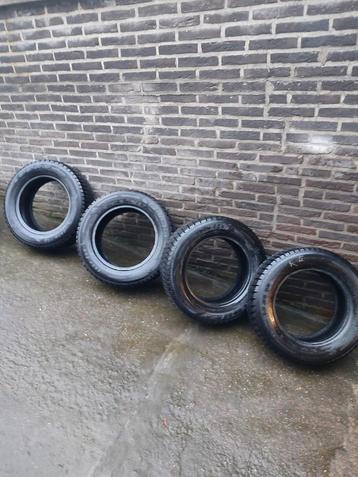 Nouveaux pneus Duro Snow Fox taille 130/65R14