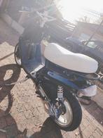 Mbk booster spirit, Fietsen en Brommers, Ophalen