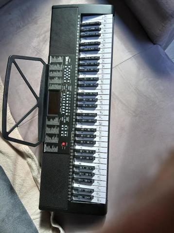 KB4 Electronic Keyboard 61 -key