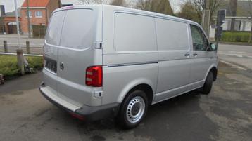 VW TRANSPORTER 2.0 TDI -115 PK - GPS - CRUISE - AIRCO - GARA